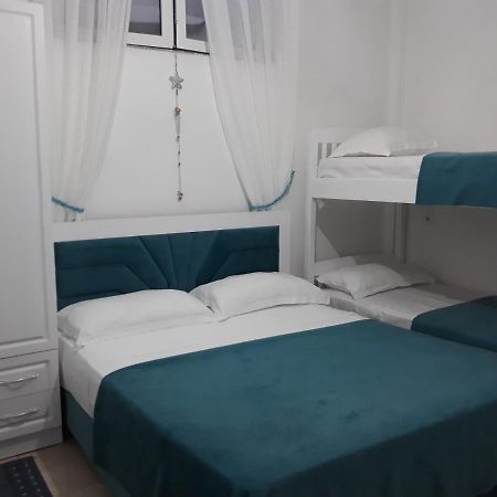 Blue Coral Apartament Velipoje Ngoại thất bức ảnh